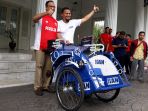 hanafi-rais-pamerkan-becak-listrik_20180311_101120.jpg