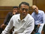 handang-soekarno-divonis-10-tahun-penjara_20170724_211434.jpg