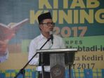 hanif-dhakiri_20170505_215234.jpg