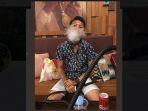 hanya-dari-foto-ini-pacar-tahu-isi-chatnya-1.jpg