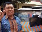 haposan-sihombing-kuasa-hukum-agus-tai-pembunuh-engeline_20150807_120324.jpg