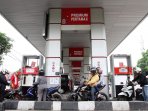 harga-bbm-non-subsidi-turun_20160401_020630.jpg