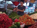 harga-cabe-meroket-di-pasar-anyar-kota-tangerang_20220607_175047.jpg