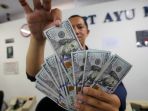 harga-dolar-masih-tinggi_20200319_181914.jpg