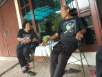 hari-kurniawan-aktivis-lbh-disabilitas-berbincang-dengan-mansur_20170721_232037.jpg