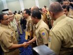hari-pertama-gubernur-dan-wagub-dki-jakarta-bertugas_20171017_213056.jpg
