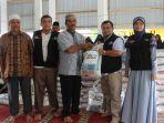 hariyana-hermain-paling-kanan-bersama-ahyudin-1.jpg