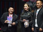 harry-de-fretes-luncurkan-majalah-bibir-jakarta_20191001_173331.jpg