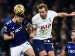 harry-kane-sundul-bola.jpg