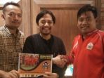 hasnuryadi-sulaiman-saat-menerima-kag_20171025_164329.jpg