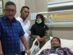 hasto-jenguk-widodo_20170108_022941.jpg