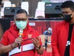 hasto-kristiyanto-dan-bobby-nasution.jpg