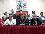 hasto-kristiyanto-didampingi-ketua-dpp-pdip-bidang-hukum-dan-ham-yasonna-h-laoly.jpg