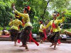 haul-raden-ema-bratakoesoema-di-kebun-binatang-bandung_20220120_211939.jpg