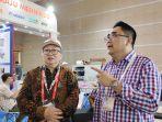 head-of-technical-departement-atgmi-clay-wala-baju-batik-di-acara-global-printing-and-packag.jpg