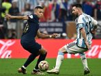 head-to-head-lionel-messi-dengan-kylian-mbappe_20221219_002454.jpg