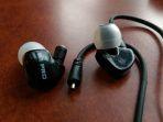 headset-untuk-traveling.jpg