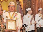 heboh-kerajaan-baru-di-kaltim-dipimpin-oleh-raja-labok-12321.jpg