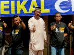 heikal-center-siap-galang-donasi-korban-bencana-jateng_20160619_211347.jpg