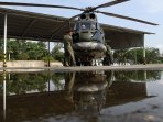 helikopter-super-puma-disiapkan-untuk-latihan_20160512_150000.jpg