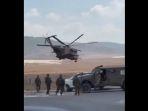 helikopter-tentara-israel-idf-tampak-mengevakuasi-korban-idf-yang-tewas.jpg