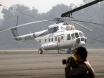 helikopter-water-bombing-siap-antipasi-kebakaran-hutan-di-pekanb_20150904_180801.jpg