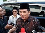 helmy-faishal-zaini-di-kawasan-cikini-78.jpg