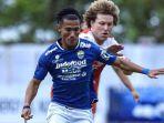 henhen-herdiana-persib-persik.jpg
