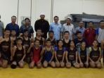 heru-pujihartono-dan-tim-gulat_20170910_231003.jpg
