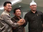 heru-pujihartono-kanan-gian-sitorus-kiri-dan-h-sihotang-tengah.jpg