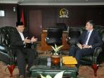 hidayat-nur-wahid-dan-zekeriya-akcam_20160513_143208.jpg