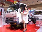 hino-dutro-euro-4-versi-setir-kiri.jpg