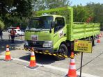 hino-dutro-safety-driving-competition_20171015_071108.jpg