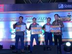 hino-dutro-safety-driving-competition_20171028_162822.jpg