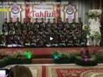 hj-maimunah-jadi-wisudawan-tertua-ikuti-tahfizh-quran-2018_20180611_131119.jpg