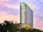 holiday-inn-suites-jakarta-gajah-mada-15-april-2019.jpg
