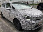 honda-jazz-versi-anyar-tengah-terparkir-di-jepang.jpg