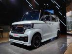 honda-n-box-yang-dipamerkan-di-dreams-cafe-senayan-park-jakar.jpg