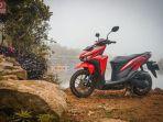 honda-vario-125-mampu-menaklukan-tanjakan-ekstrim-di-situ-rawa-gede.jpg