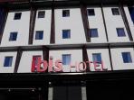 hotel-ibis-bali-legian-street-hunian-nyaman-dan-strategis-berkonsep-industrial_20161016_191546.jpg