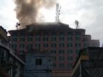 hotel-novita-jambi-terbakar_20180409_102626.jpg