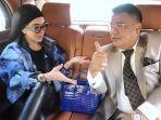 hotman-paris-bersama-syahrini.jpg