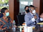 hotman-paris-dan-maybank-gelar-preskon-raibnya-uang-nasabah_20201109_213706.jpg