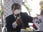 hotman-paris-hutapea-konperensi-pers-kasus-jne_20201217_151914.jpg