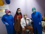hotman-paris-hutapea-sudah-melakukan-vaksinasi-covid-19-di-rumah-sakit-koja-jakarta-utara.jpg