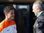 hristo-stoichkov-sambangipemainbelanda_20150106_204849.jpg