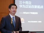 huawei-rotating-chairman-ken-hu_20180403_130813.jpg