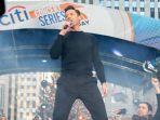 hugh-jackman-akan-bernyanyi-dan-menari-di-pembukaan-brit-awards-2019.jpg
