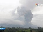 hujan-abu-vulkanik-sinabung-guyur-kota-berastagi_20170605_112650.jpg