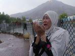 hujan-mengguyur-padang-arafah-saat-wukuf-hujan-saat-wukuf-adalah-peristiwa-l.jpg